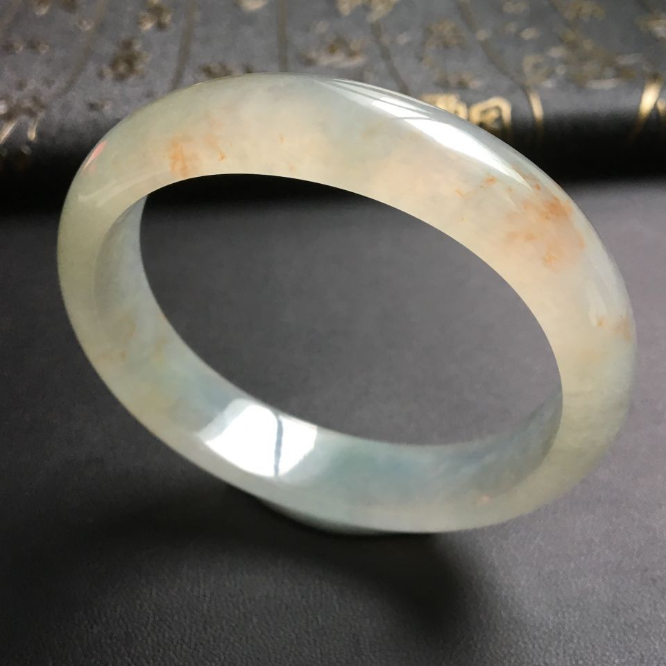 冰种飘黄花贵妃镯(56.8mm-50.5mm)