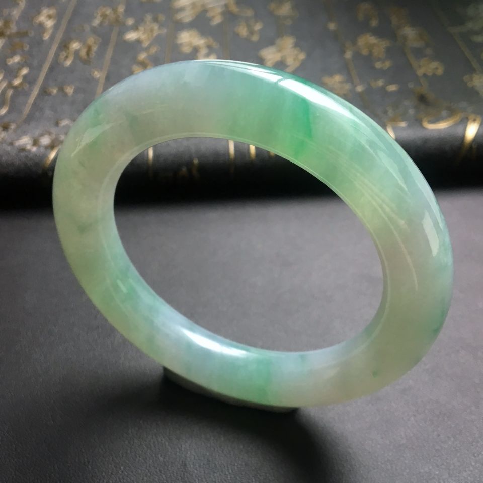 糯冰种晴水飘翠圆条手镯(57mm)