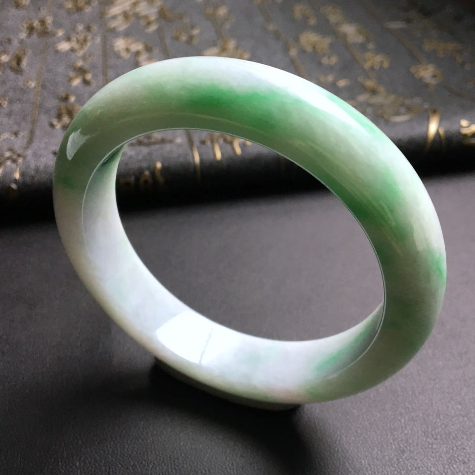 糯冰种飘翠手镯(57.5mm)