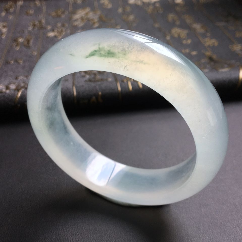 冰种略飘花手镯(58.2mm)