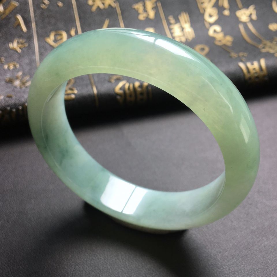 糯冰种晴水飘花手镯(57.8mm)