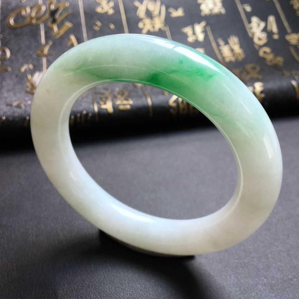 糯冰种飘翠圆条手镯(55.5mm)