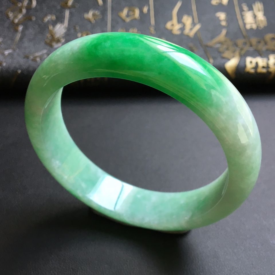 糯冰种飘翠手镯(57.5mm)