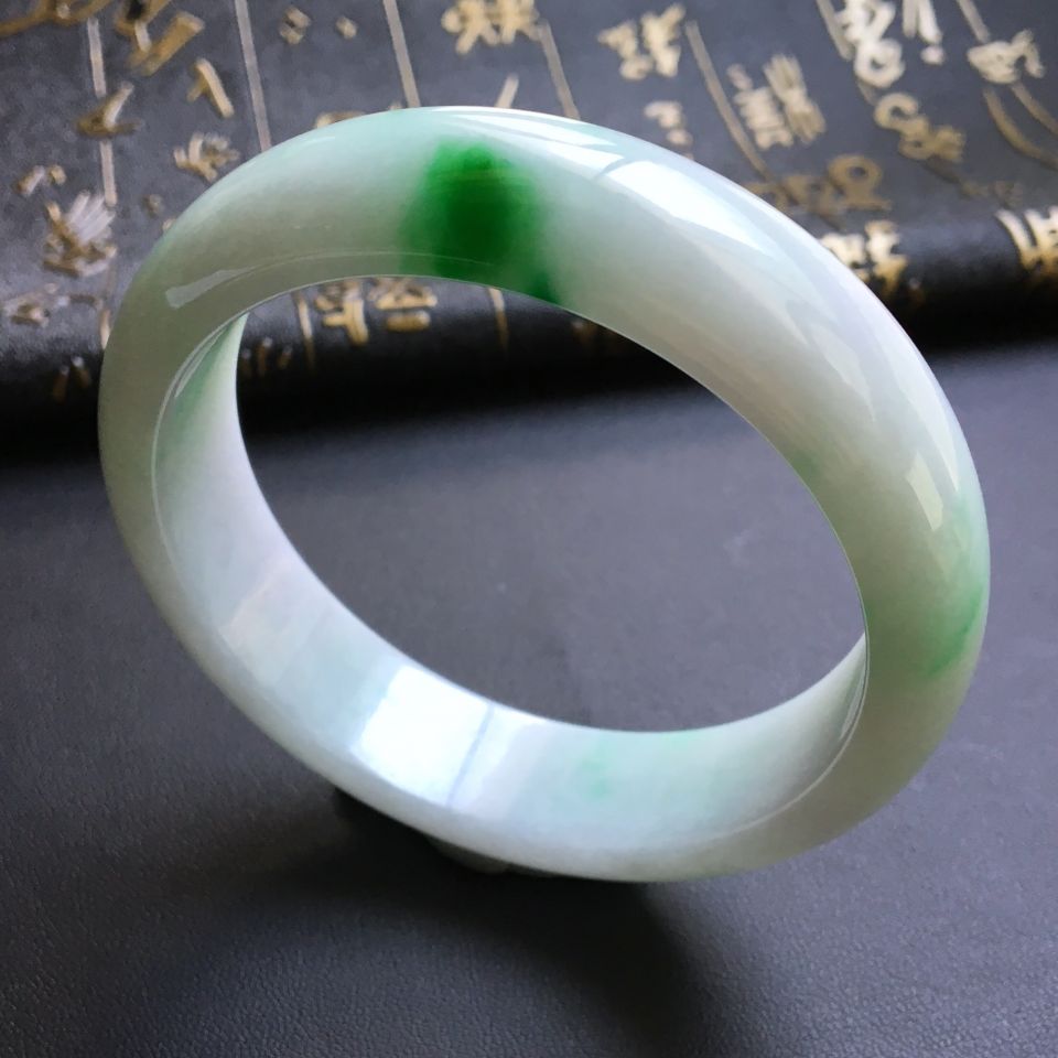 糯冰种飘翠手镯(60.3mm)