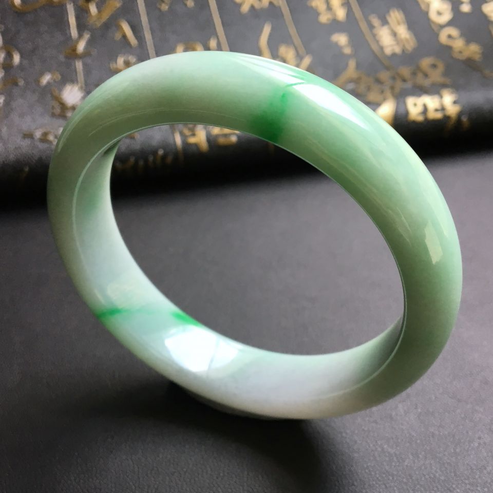 糯冰种飘翠手镯(57.6mm)