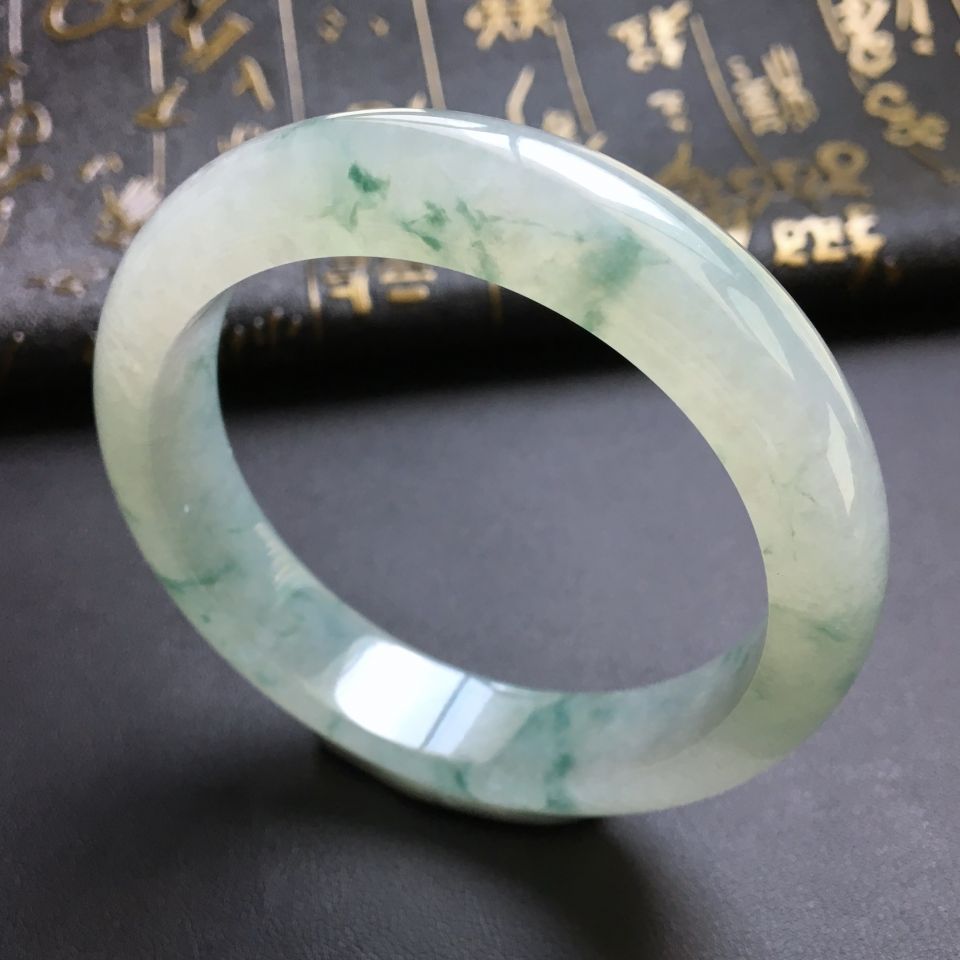 糯冰种飘花手镯(57.4mm)