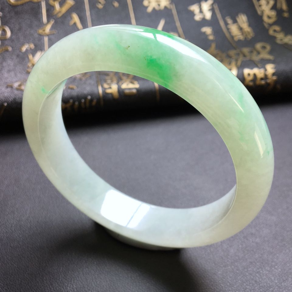 糯冰种飘翠手镯(59mm)