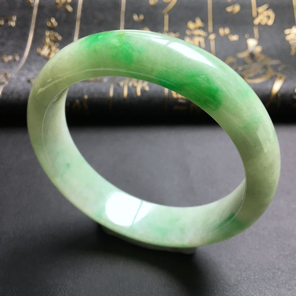 糯冰种飘翠手镯(59mm)