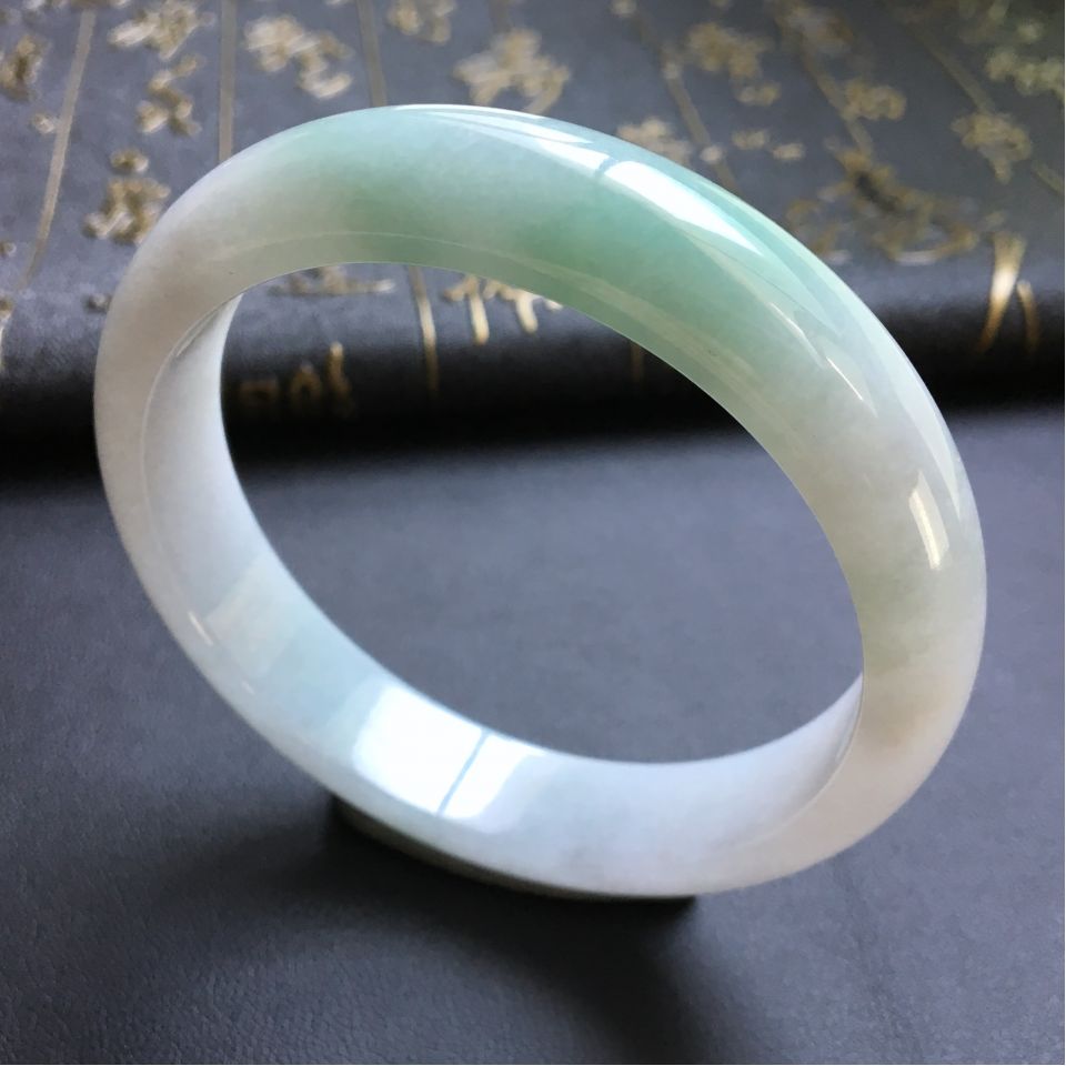 糯冰种飘花手镯(58.8mm)