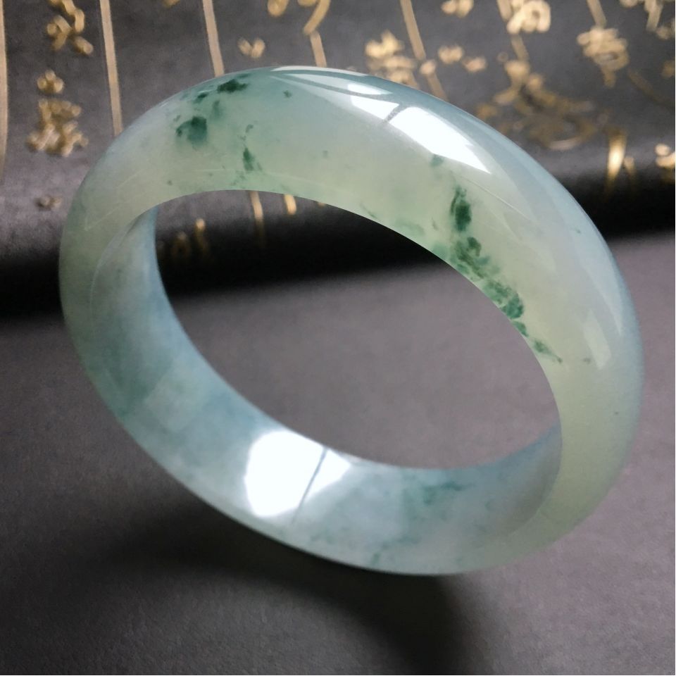 糯冰种飘花手镯(59.8mm)