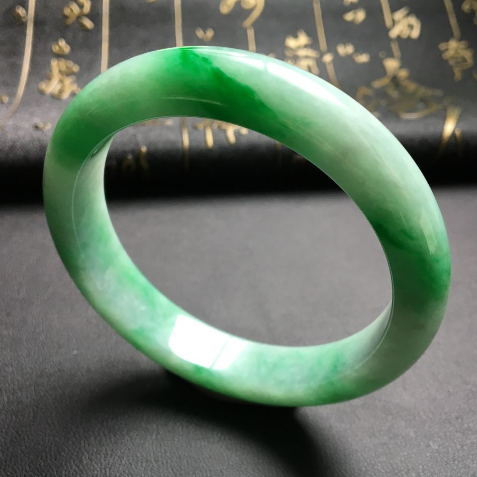 糯冰种飘翠手镯(55.6mm)