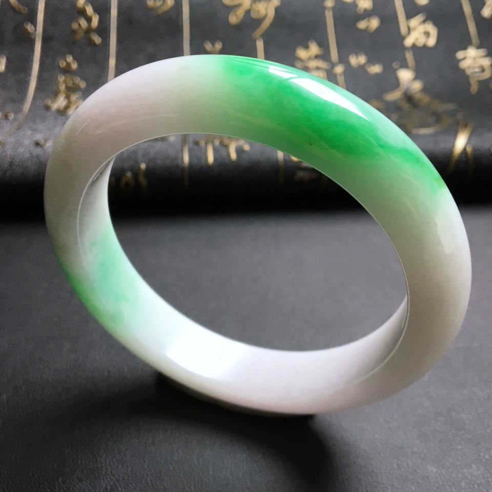 糯冰种飘翠手镯(56.5mm)