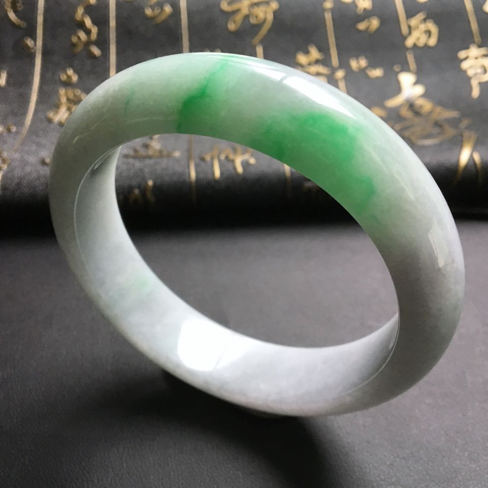 糯冰种飘翠手镯(58.3mm)