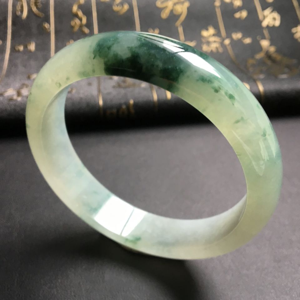 糯冰种飘花手镯(62.5mm)