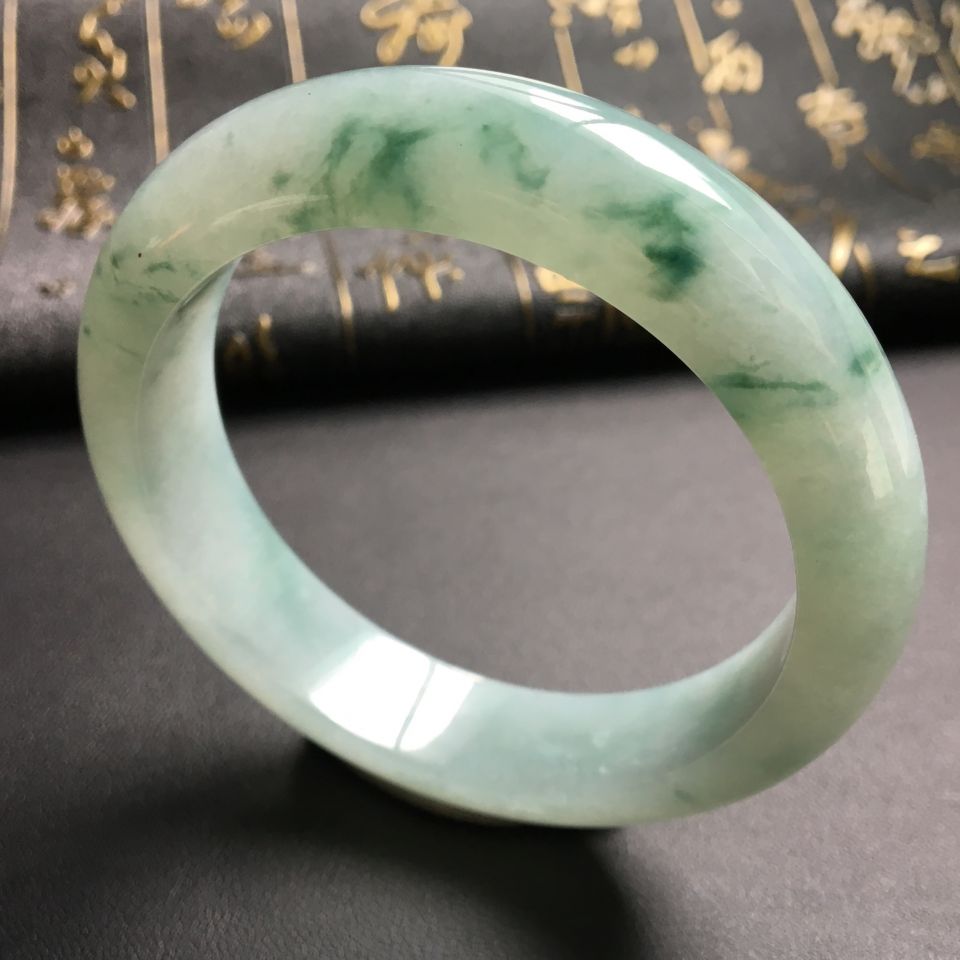 糯冰种飘花手镯(57mm)