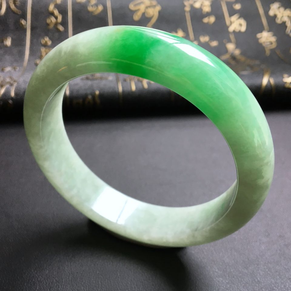 糯冰种飘翠手镯(59.4mm)