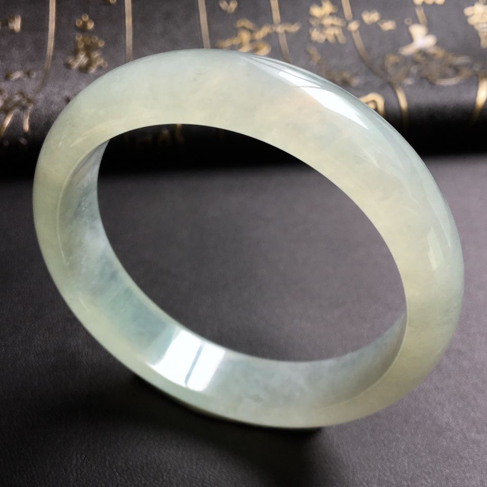 糯冰种晴水手镯(57.2mm)