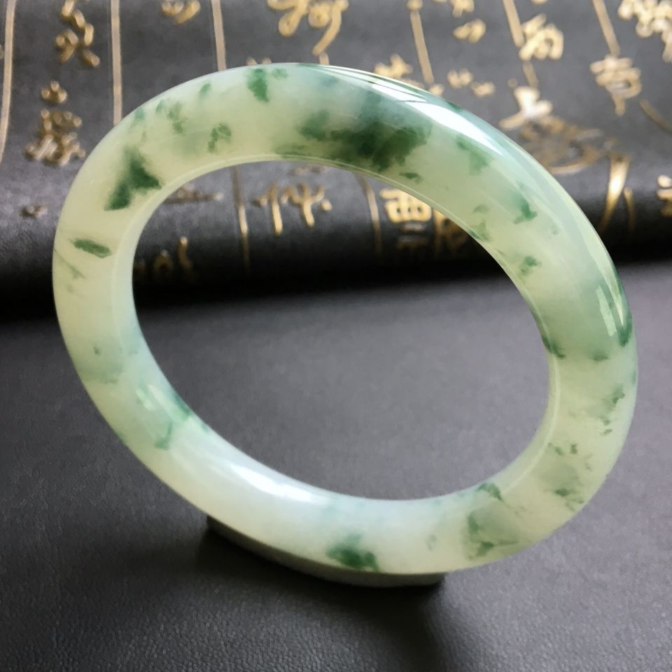 糯冰种飘花圆条手镯(54.2mm)