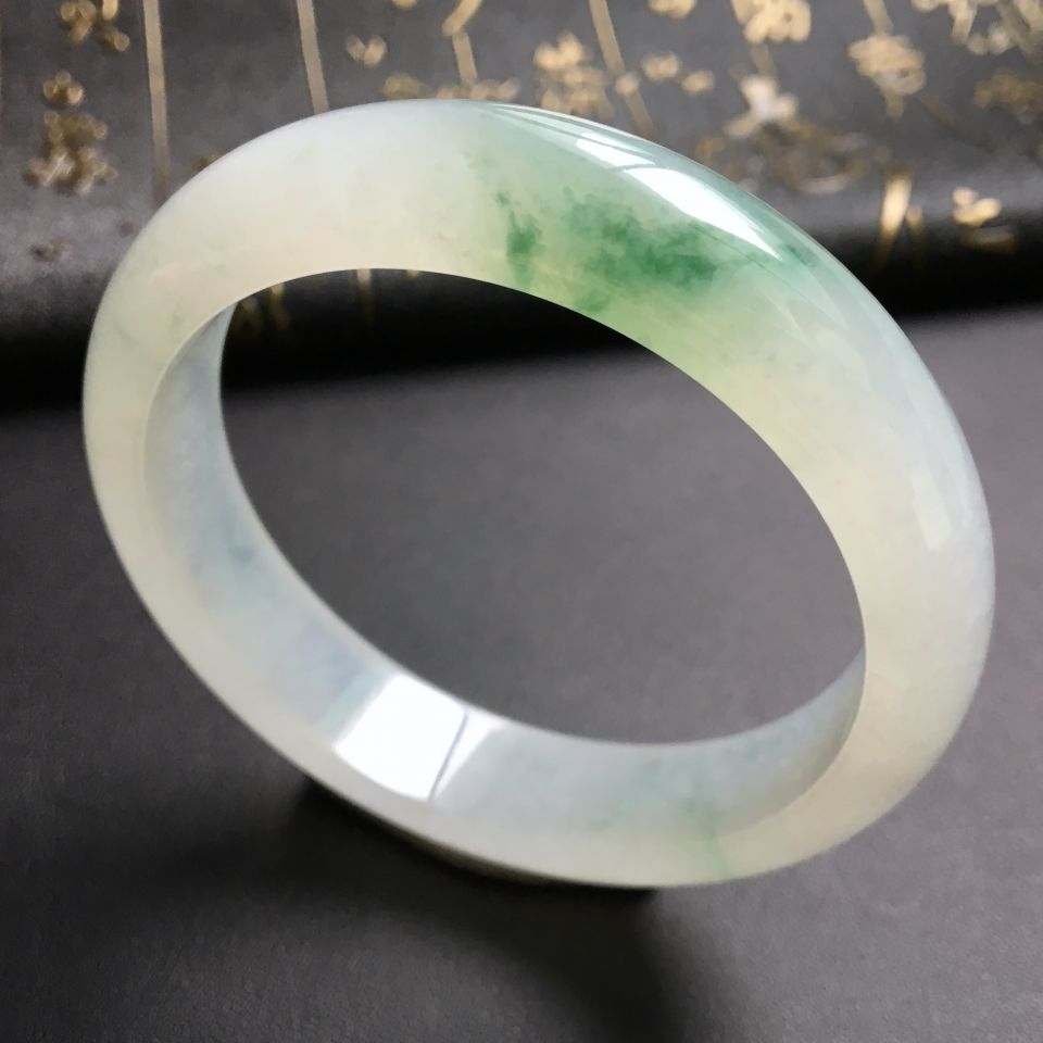 糯冰种飘花手镯(57mm)