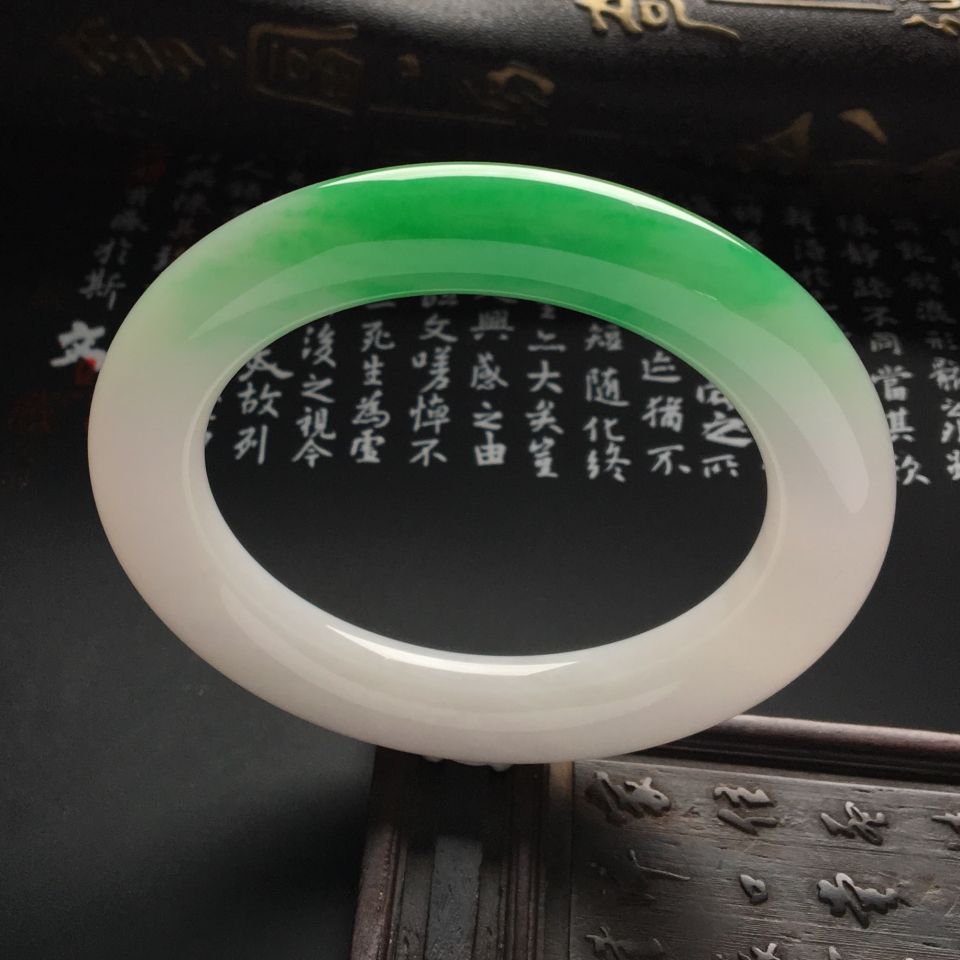 糯冰种飘翠圆条手镯（57mm）