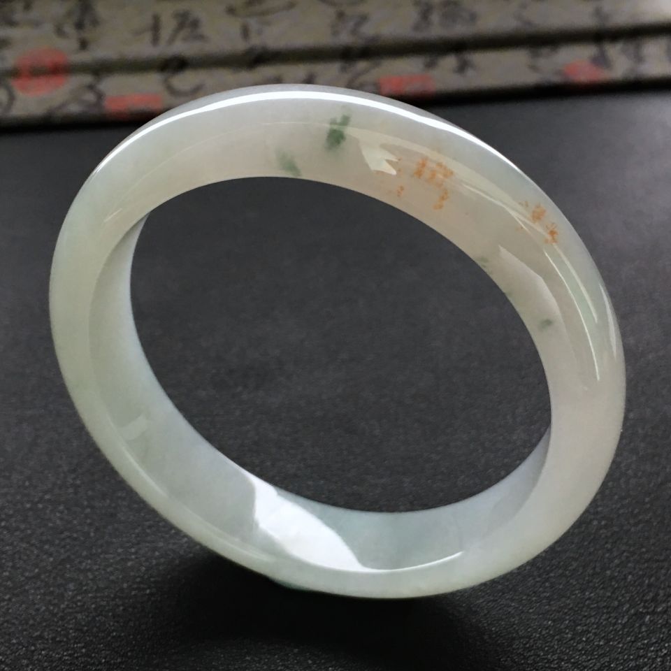 糯冰种飘花略带洒金手镯(59.5mm)