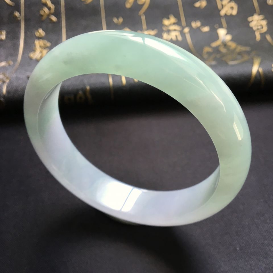 糯冰种晴水手镯(58.8mm)