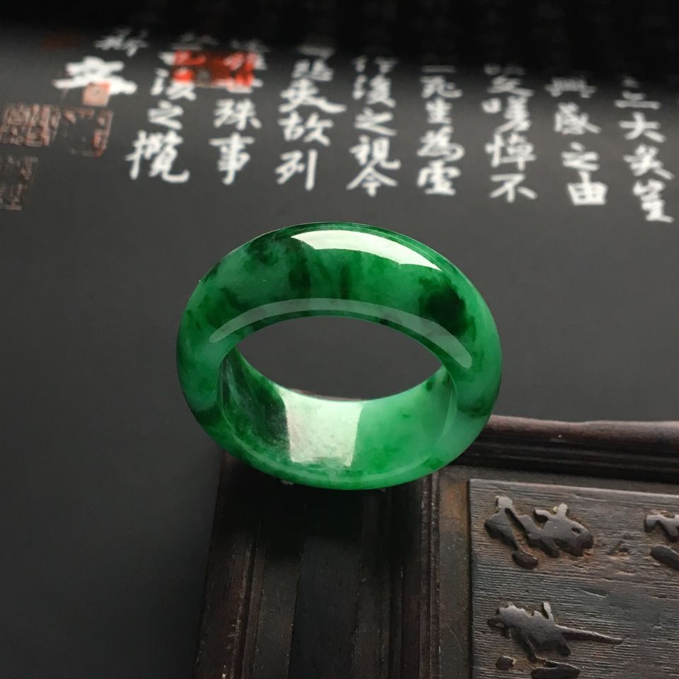 糯冰种浓绿指环