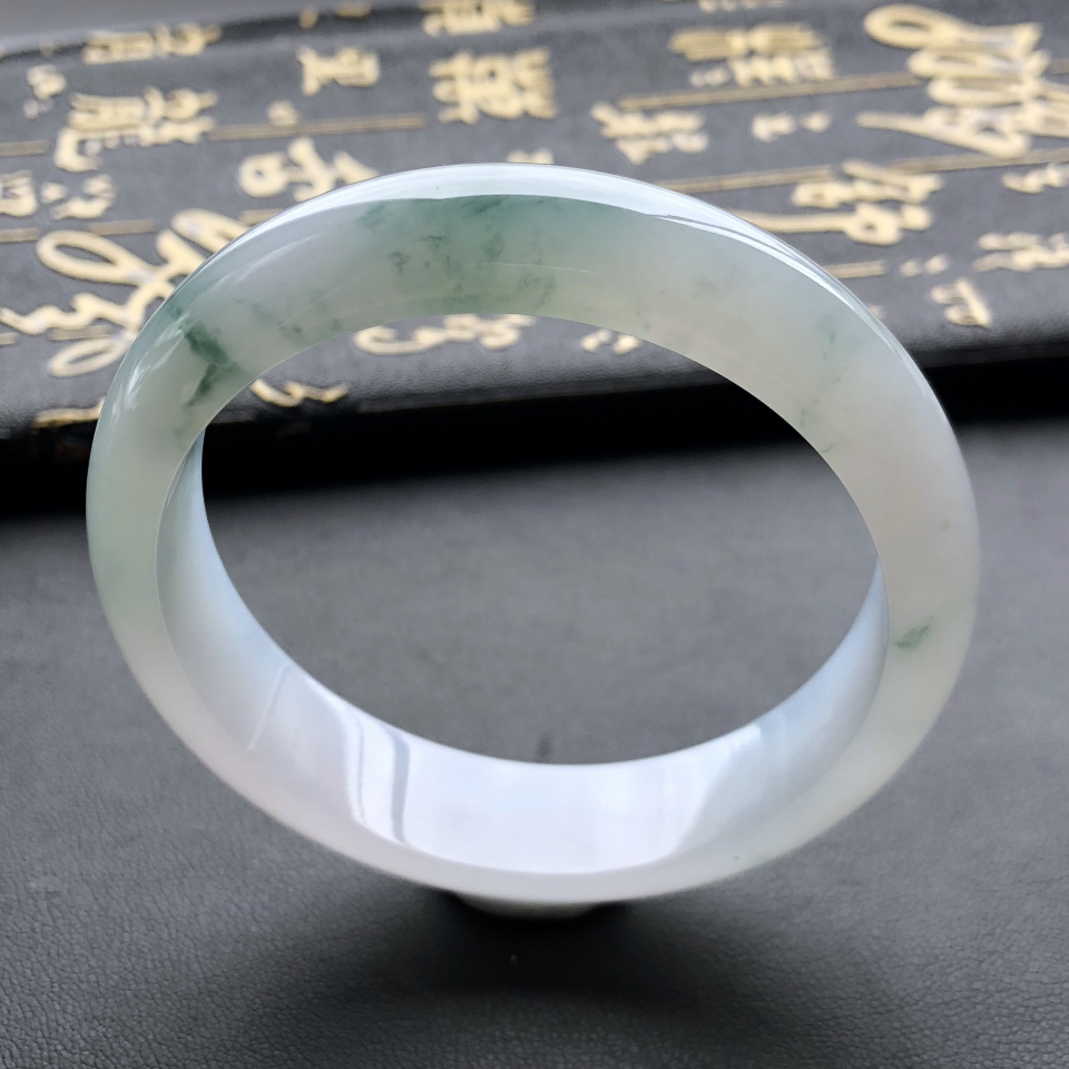 糯冰种飘花手镯（56.3mm）