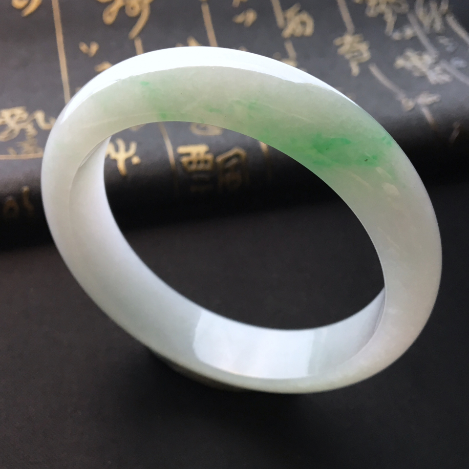 糯冰种飘翠手镯(57mm)