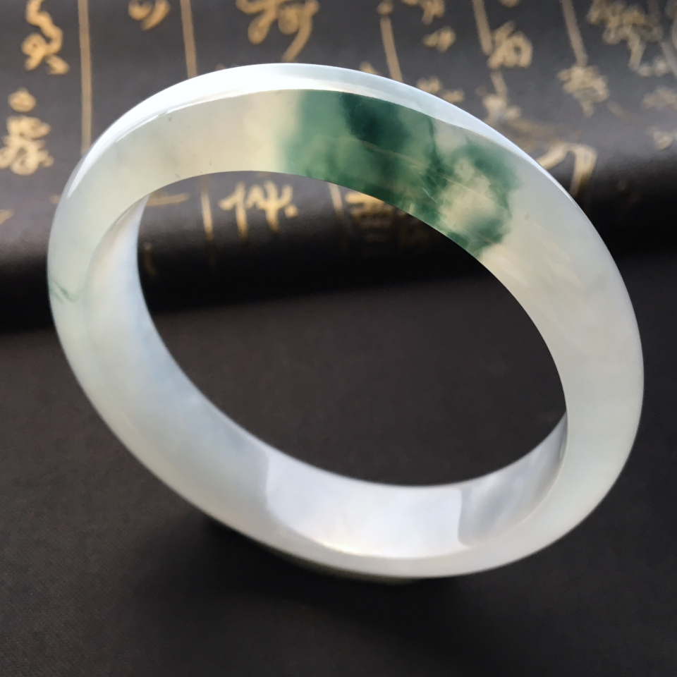 糯冰种飘花手镯(59mm)