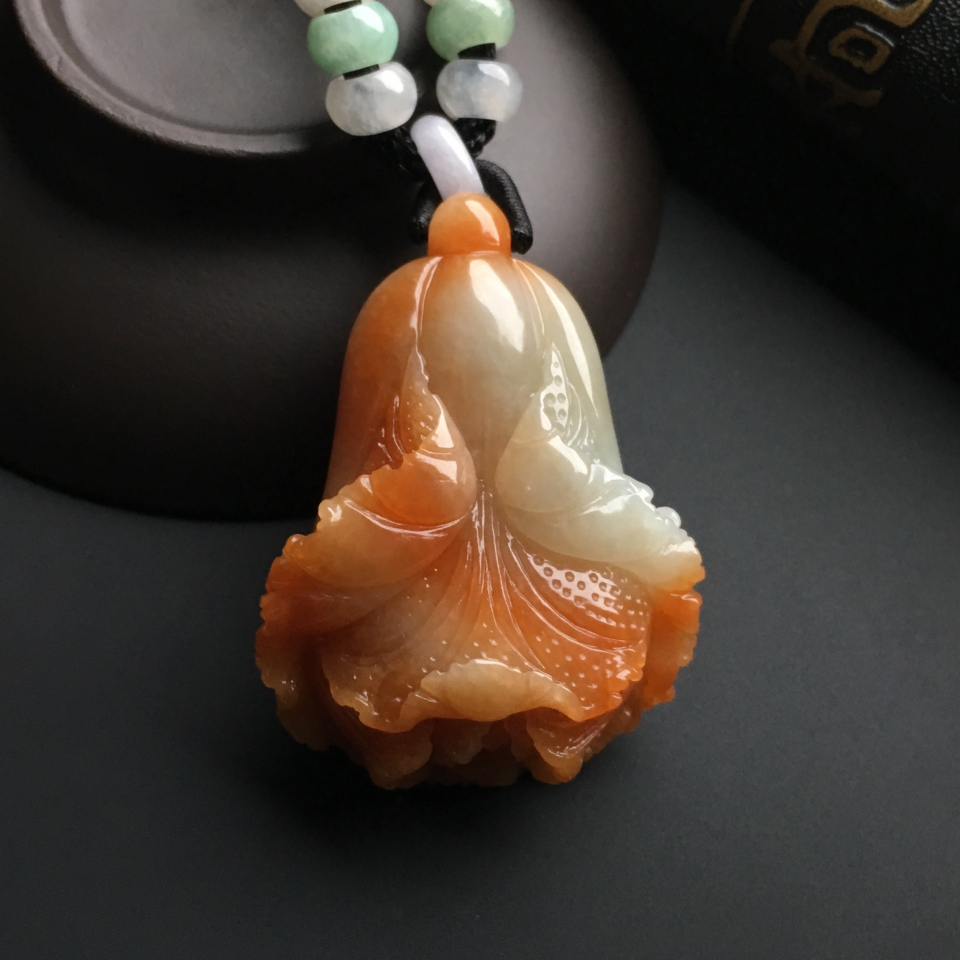 糯冰种红黄翡白菜挂件