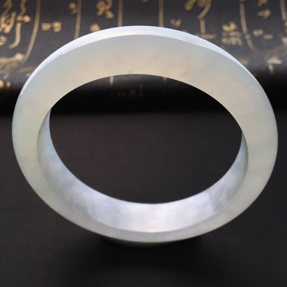 糯冰种晴水手镯(56.4mm)