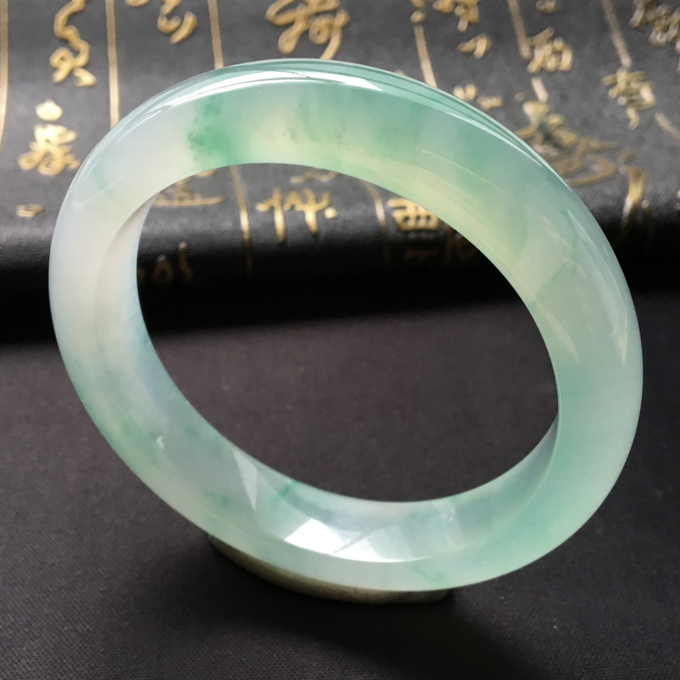 冰种飘花手镯(56.4mm)