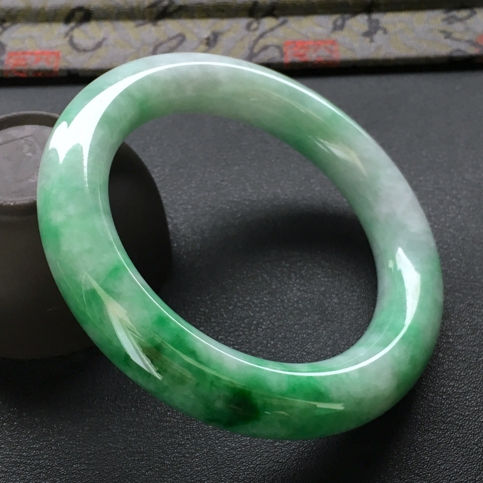 糯冰种飘翠圆条手镯(55.5mm)