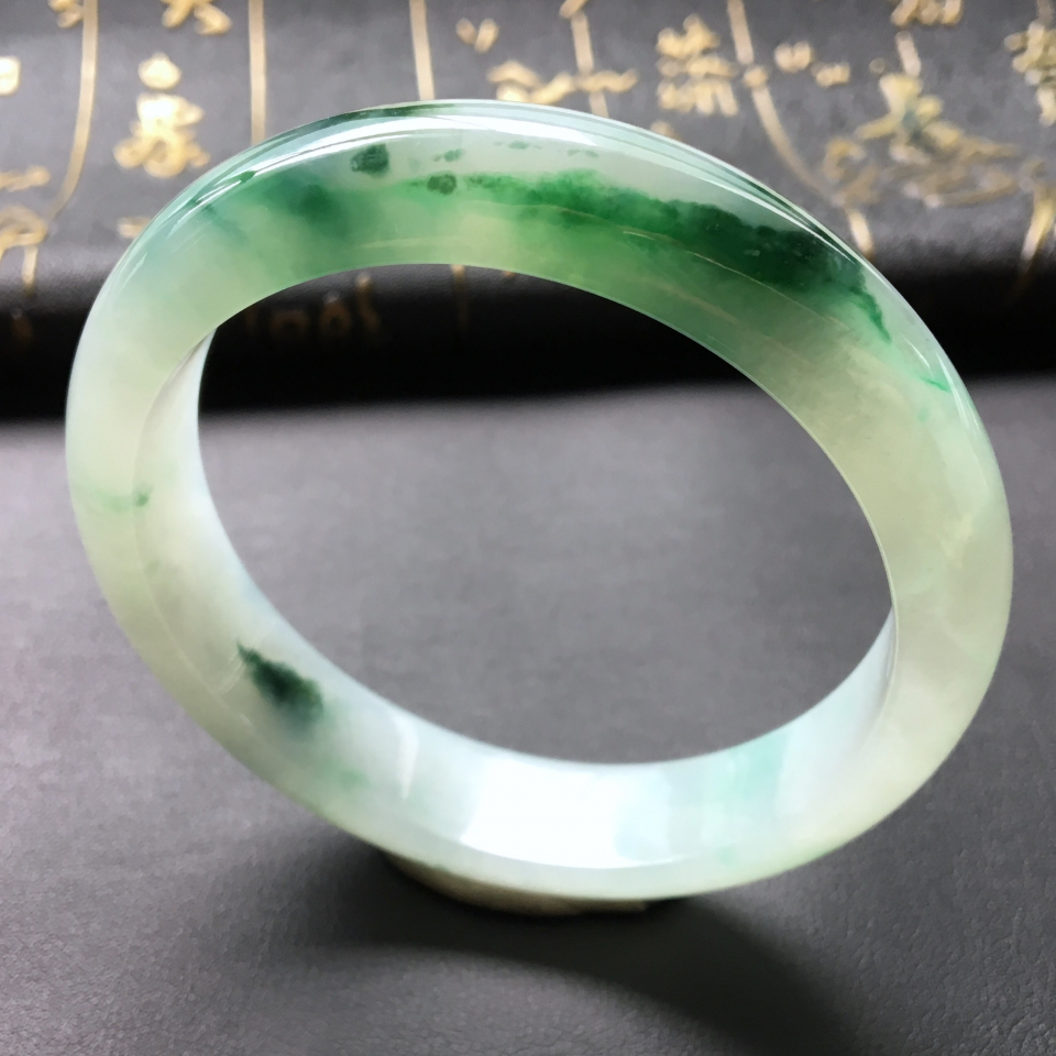 糯冰种飘花手镯(57.7mm)