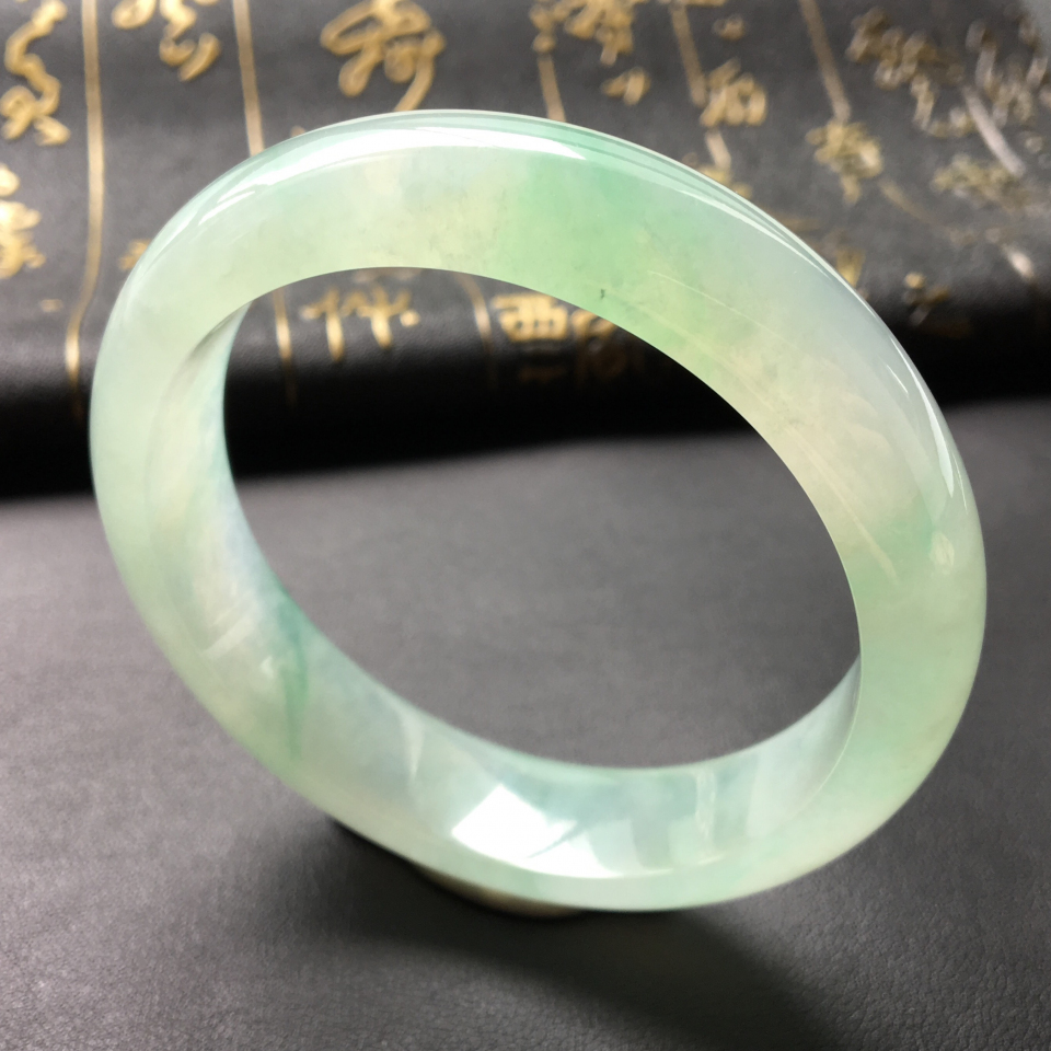 糯冰种飘花手镯(57.6mm)