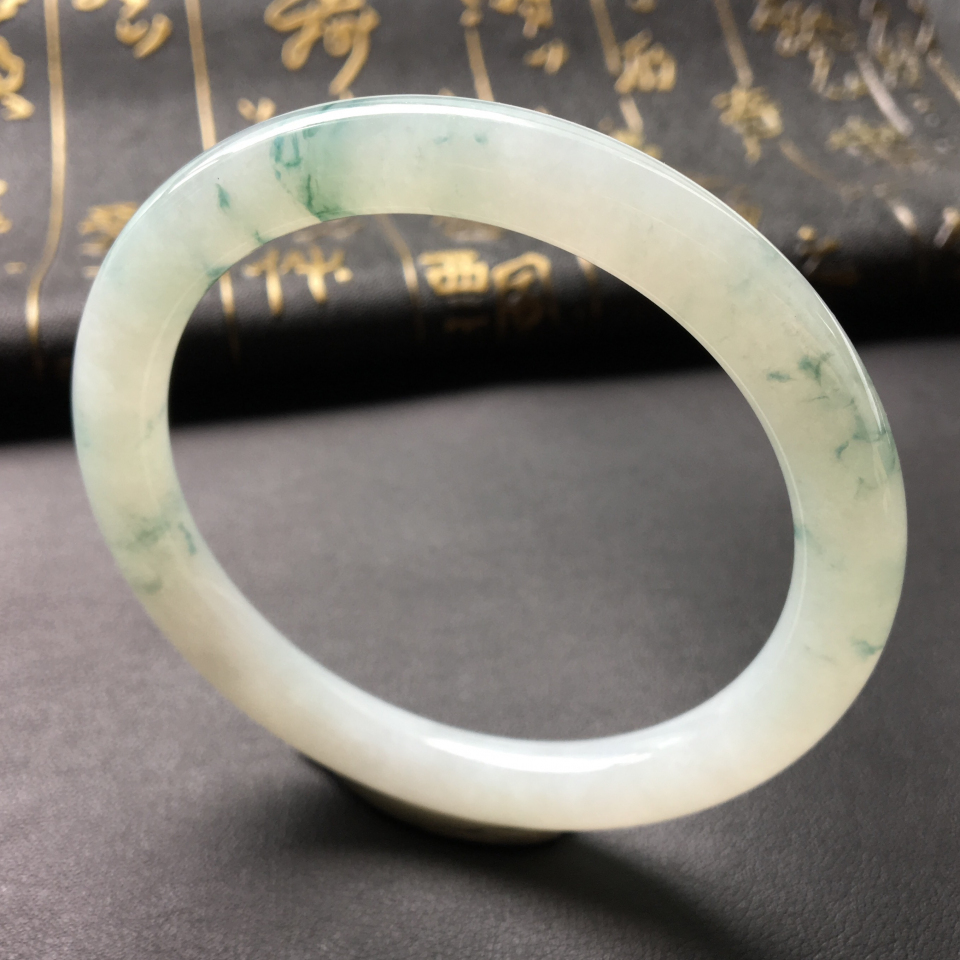 糯冰种飘花圆条手镯(56.8mm)