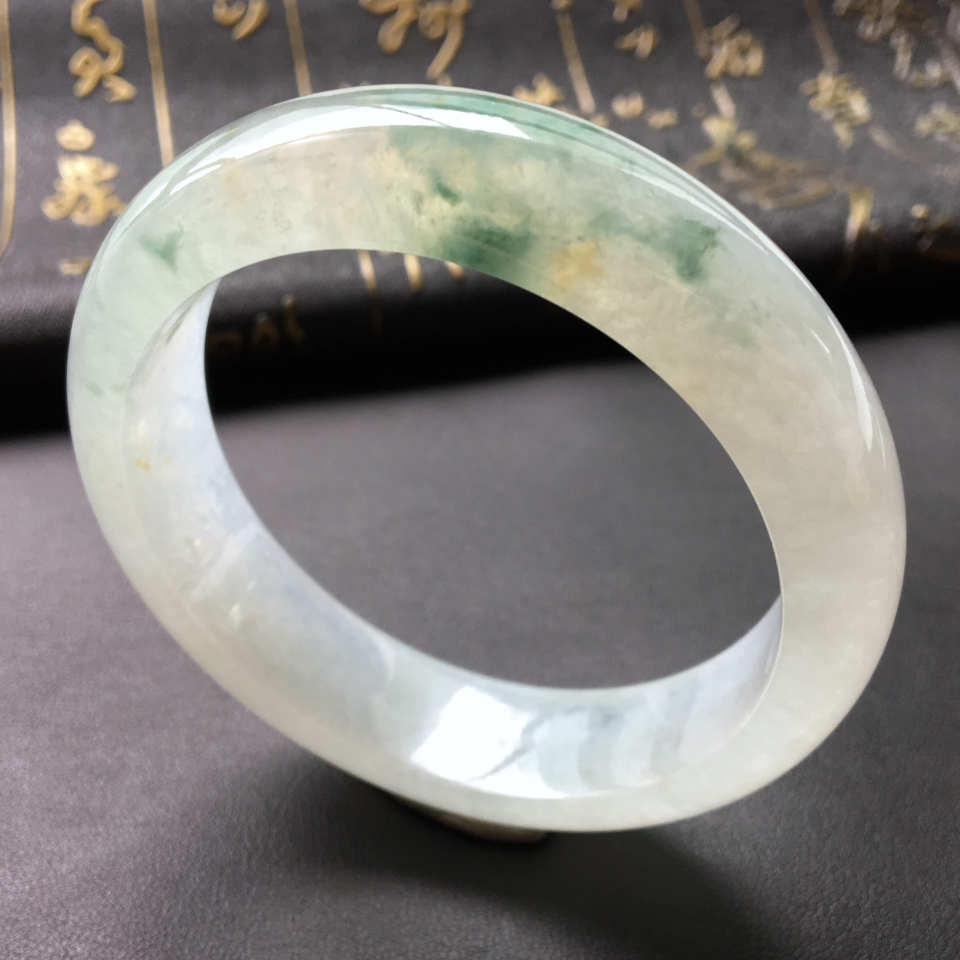 糯冰种飘花手镯(57mm)