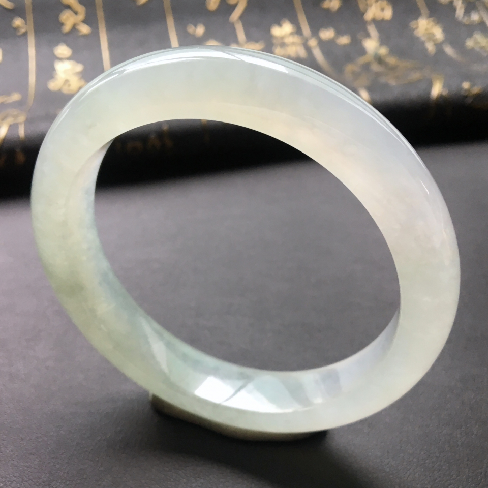 糯冰种晴水手镯(57.5mm)