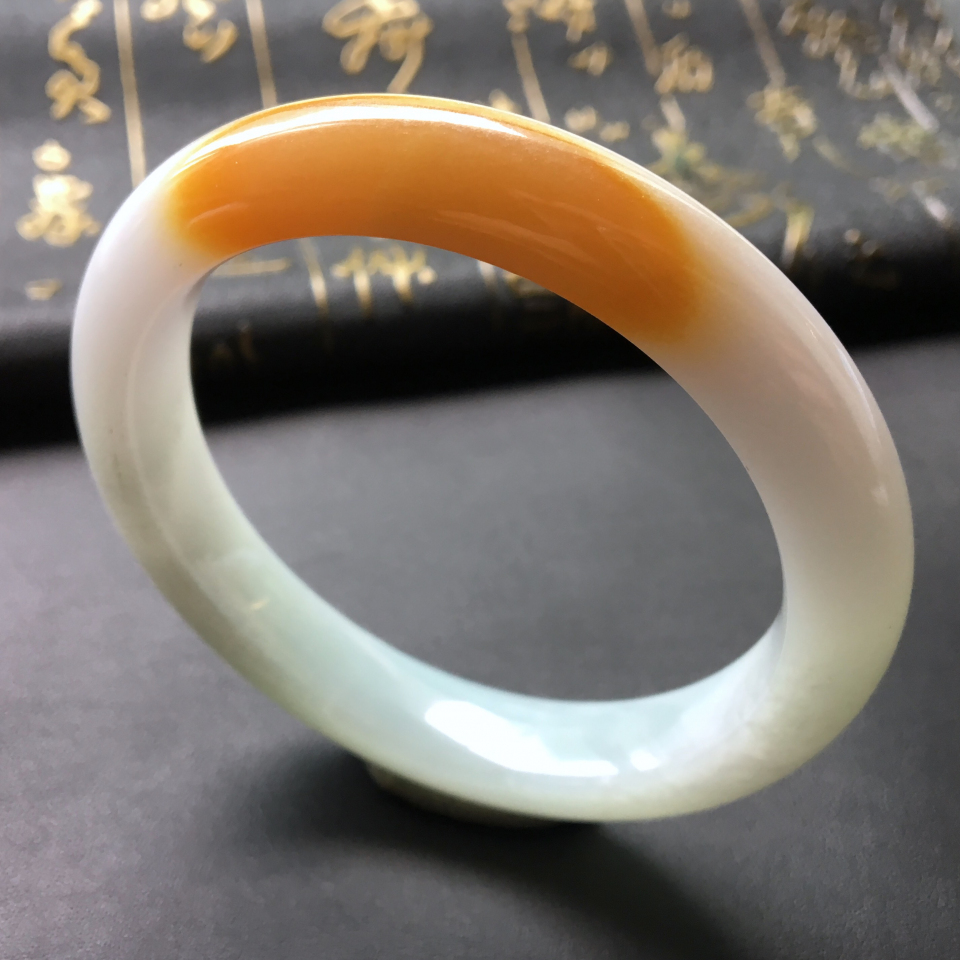 糯冰种黄翡手镯(59mm)