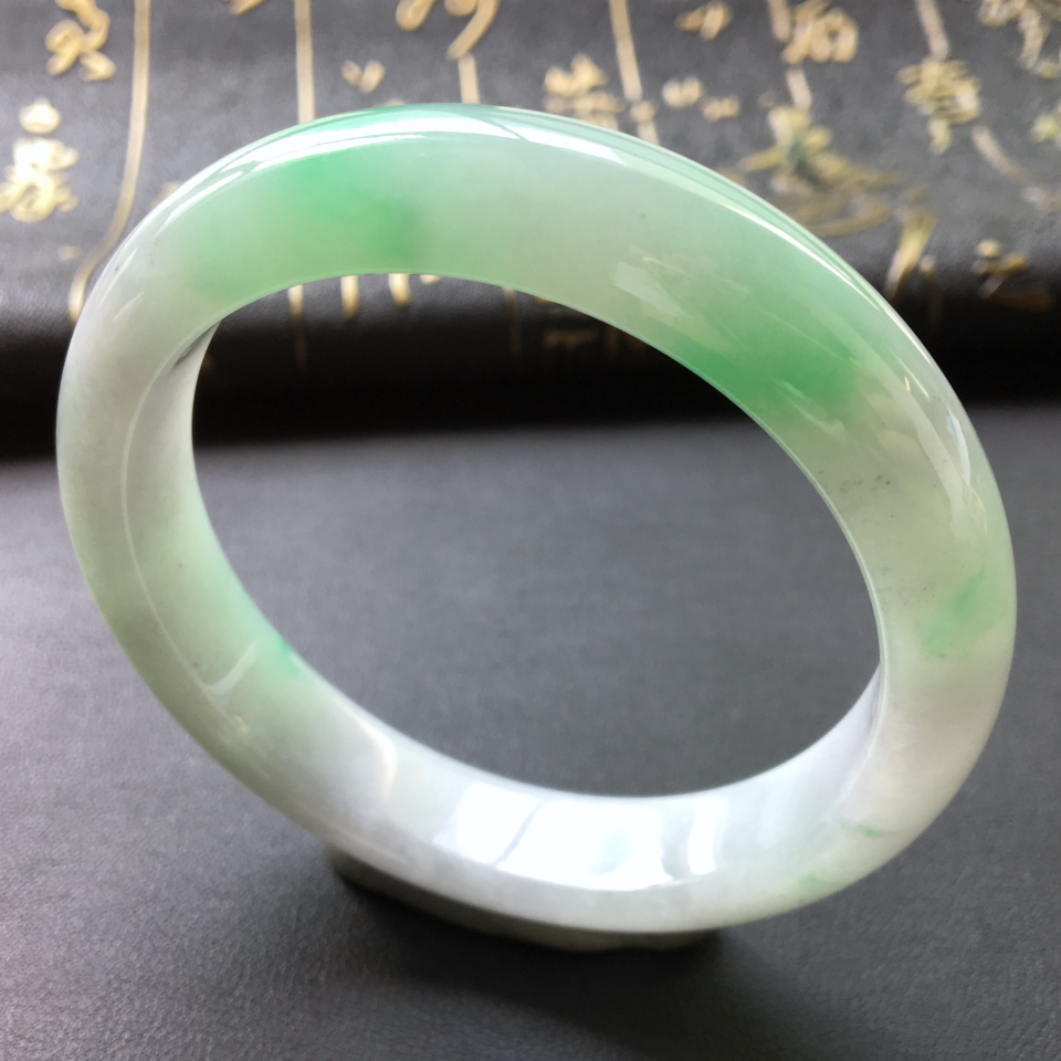 糯冰种飘翠手镯(54.6mm)