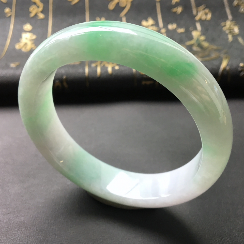 糯冰种飘翠手镯(57mm)