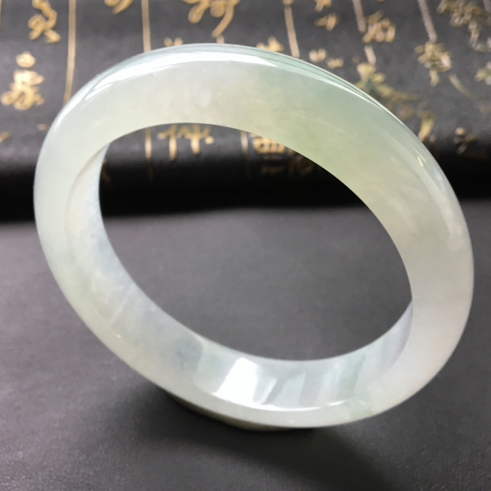 糯冰种晴水手镯(57.5mm)