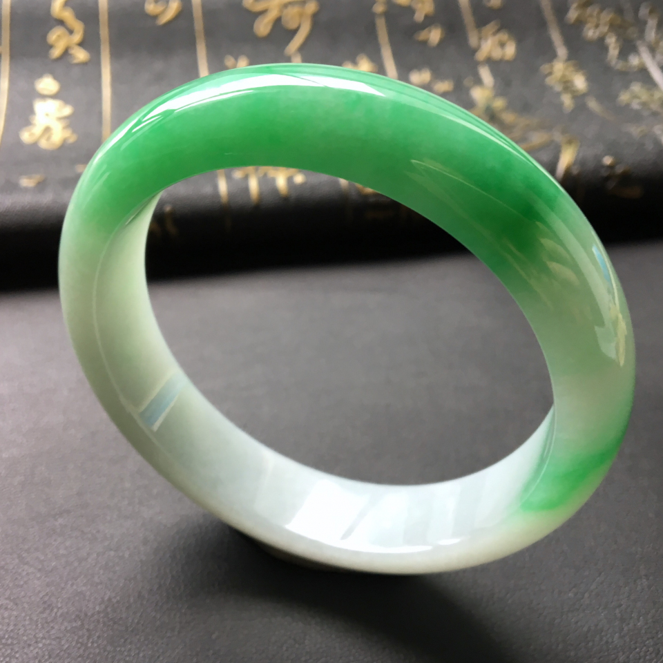 糯冰种飘翠手镯(57.8mm)