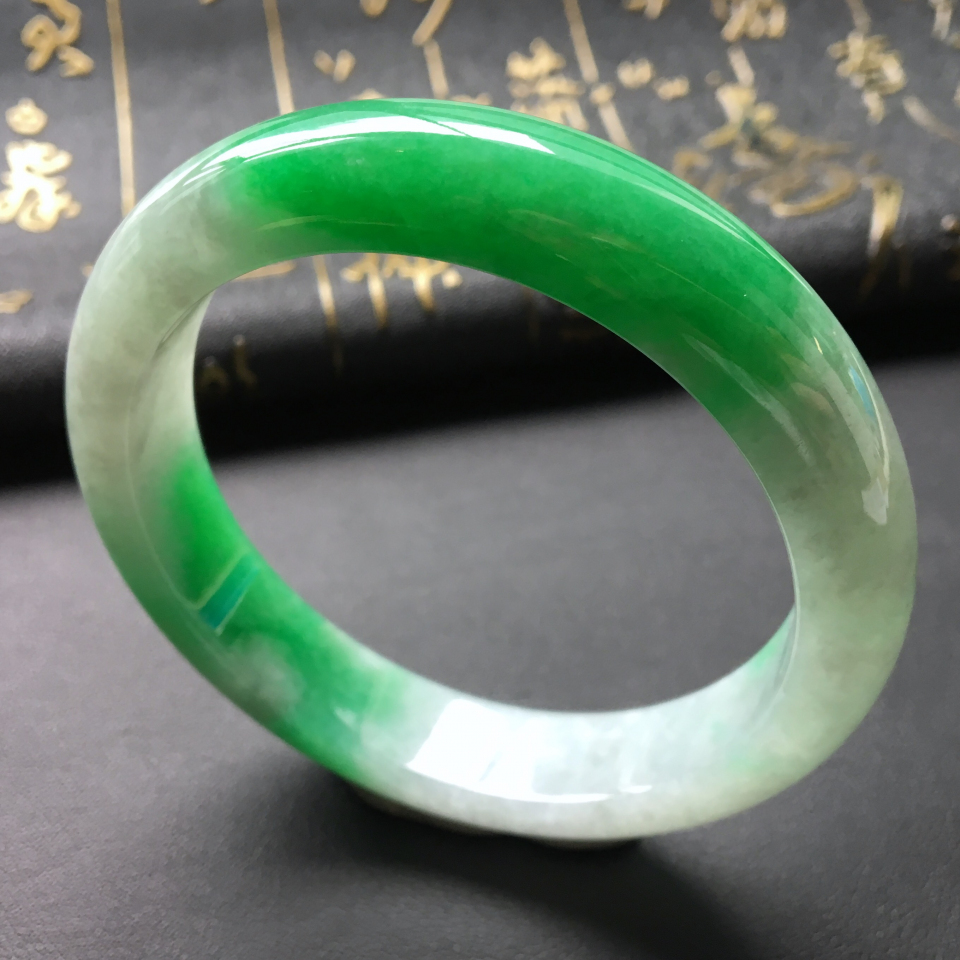 糯冰种飘翠手镯(56.5mm)