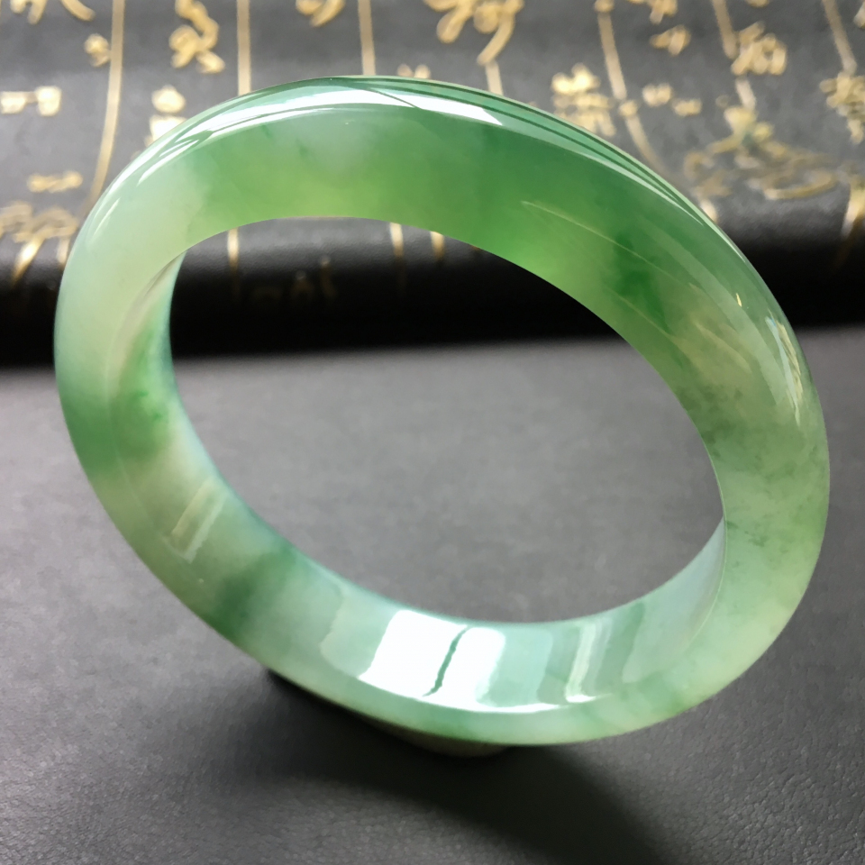 糯冰种晴水飘花手镯(58.8mm)