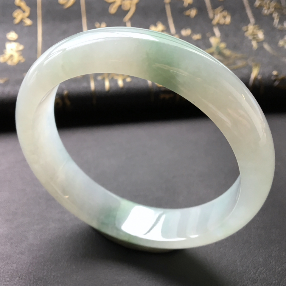 糯冰种飘花手镯(57mm)