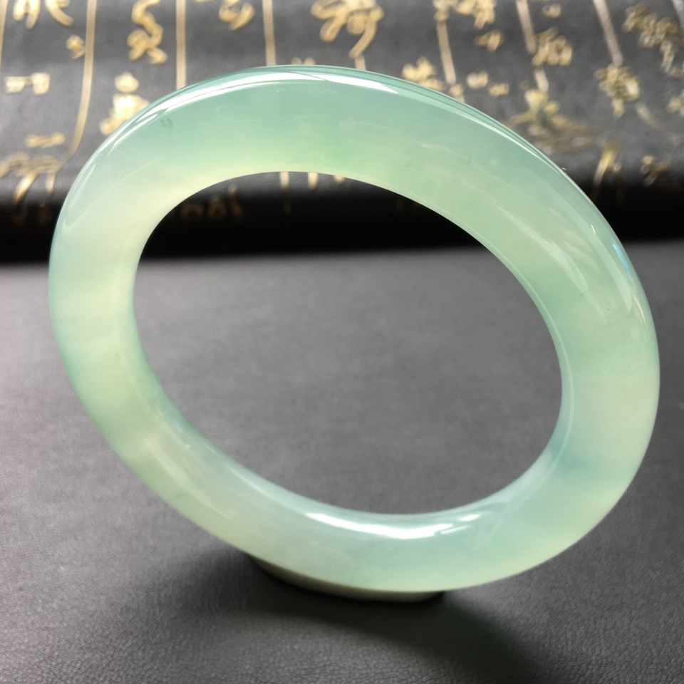 糯冰种晴水略飘花圆条手镯(57.6mm)