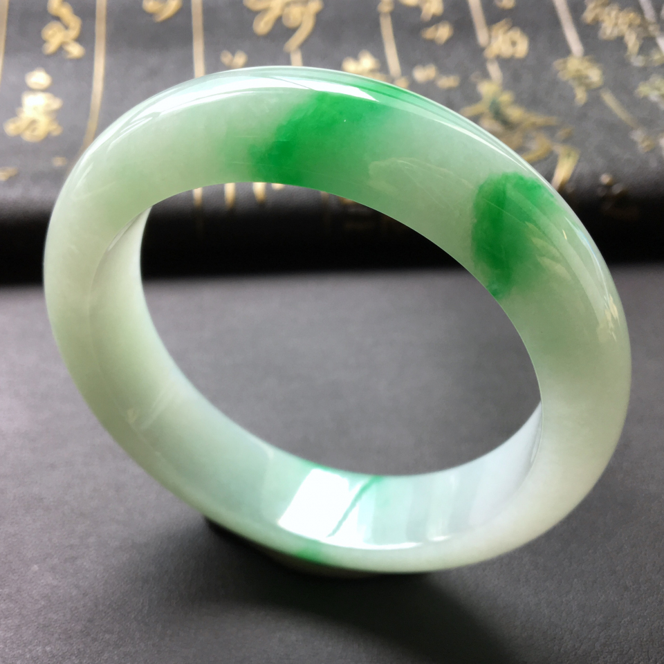 糯冰种飘翠手镯(55.5mm)