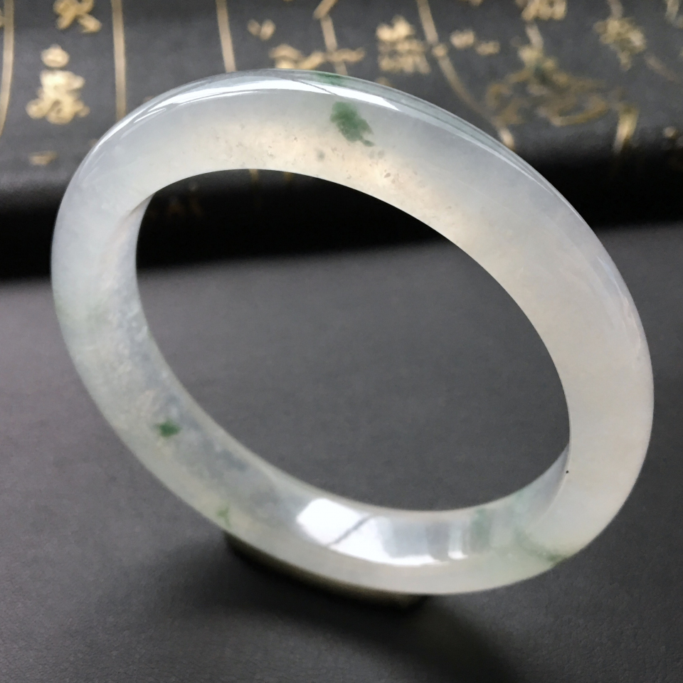 冰种飘花手镯(55.8mm)